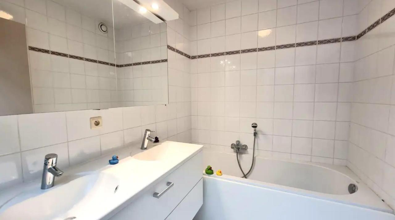 Familie Appartement Hartje Knokke Met Optie Parking Kültér fotó